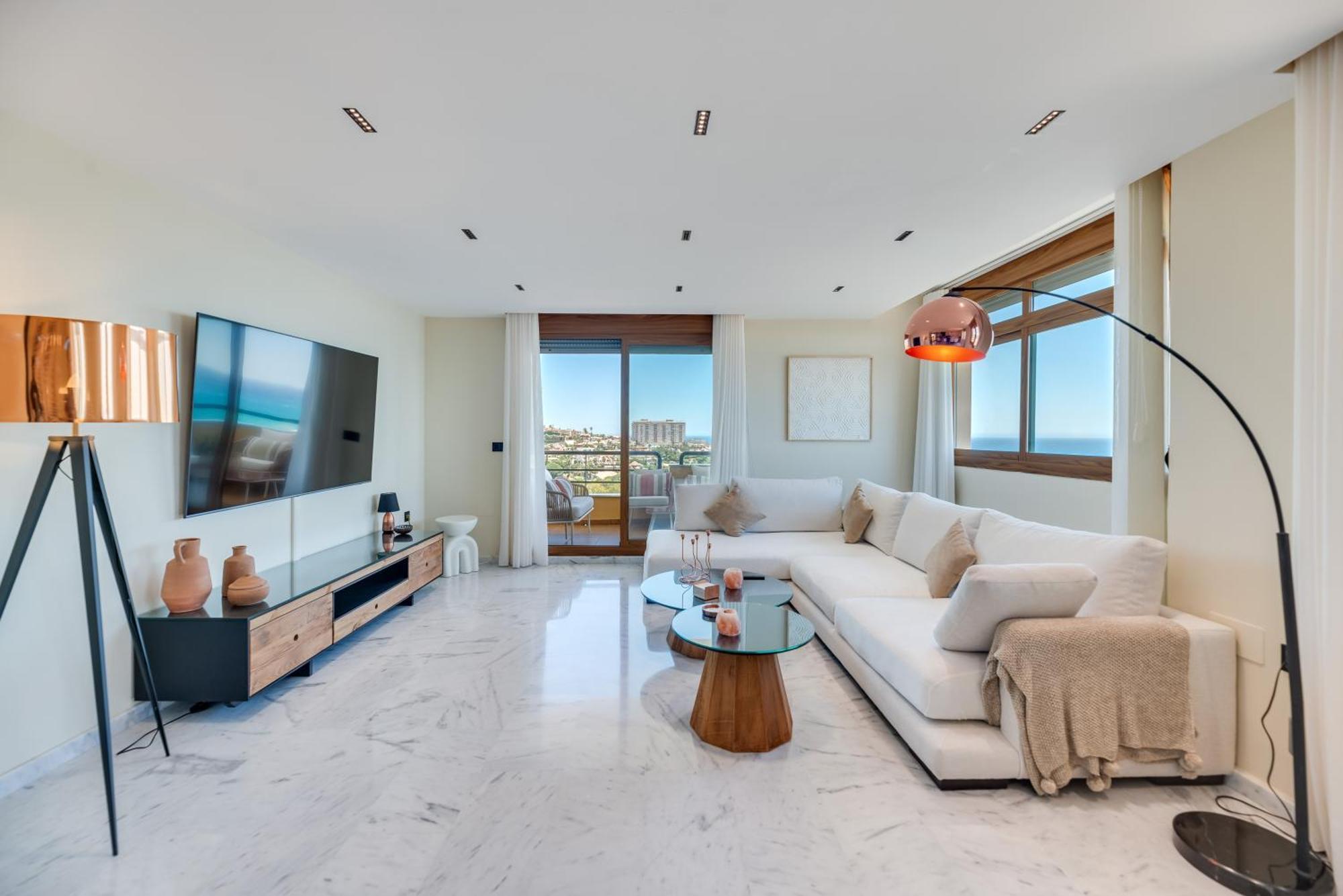 Luxury 4bdr Penthouse With Sea Views Apartment Benalmádena